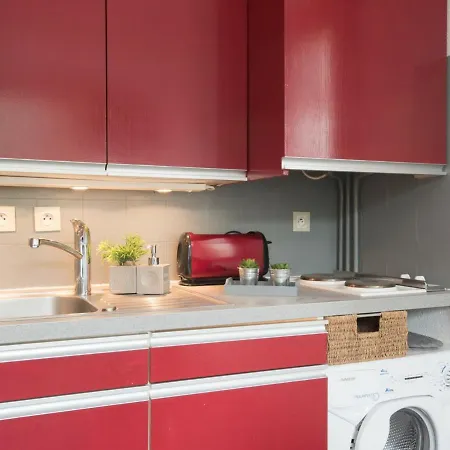 2 Pieces Avec Parking Proche Centre Et Telepherique - Fr-1-296-239 公寓 圣拉里苏朗