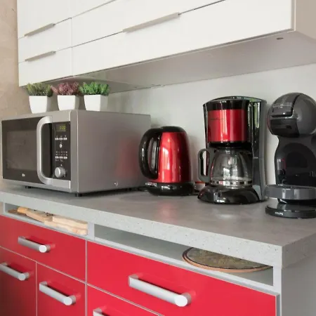 Апартаменты 2 Pieces Avec Parking Proche Centre Et Telepherique - Fr-1-296-239