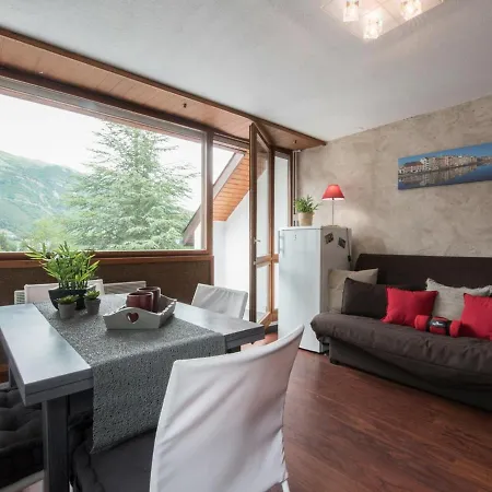 2 Pieces Avec Parking Proche Centre Et Telepherique - Fr-1-296-239 Апартаменты *