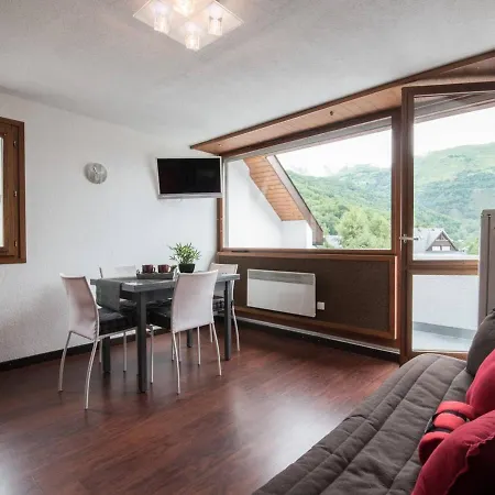 2 Pièces Avec Parking Proche Centre Et Téléphérique - Fr-1-296-239 Appartement Saint-Lary-Soulan