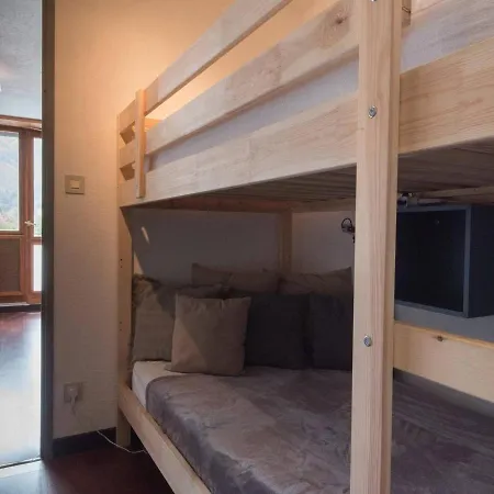 2 Pieces Avec Parking Proche Centre Et Telepherique - Fr-1-296-239 アパート サン・ラリー・スラン