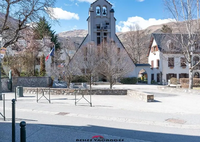 Lejlighed 2 Pieces Avec Parking Proche Centre Et Telepherique - Fr-1-296-239